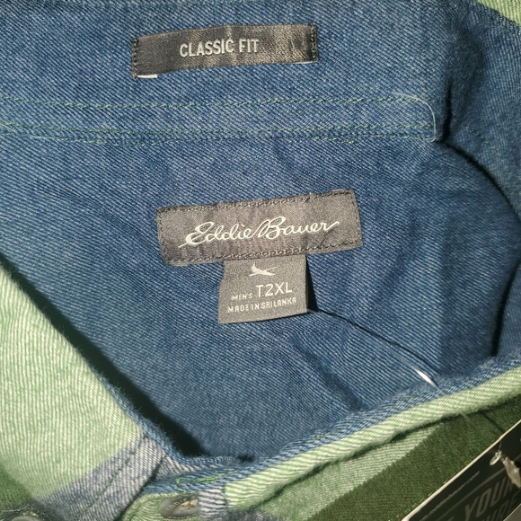 Eddie Baurer button down - Picture 3 of 3